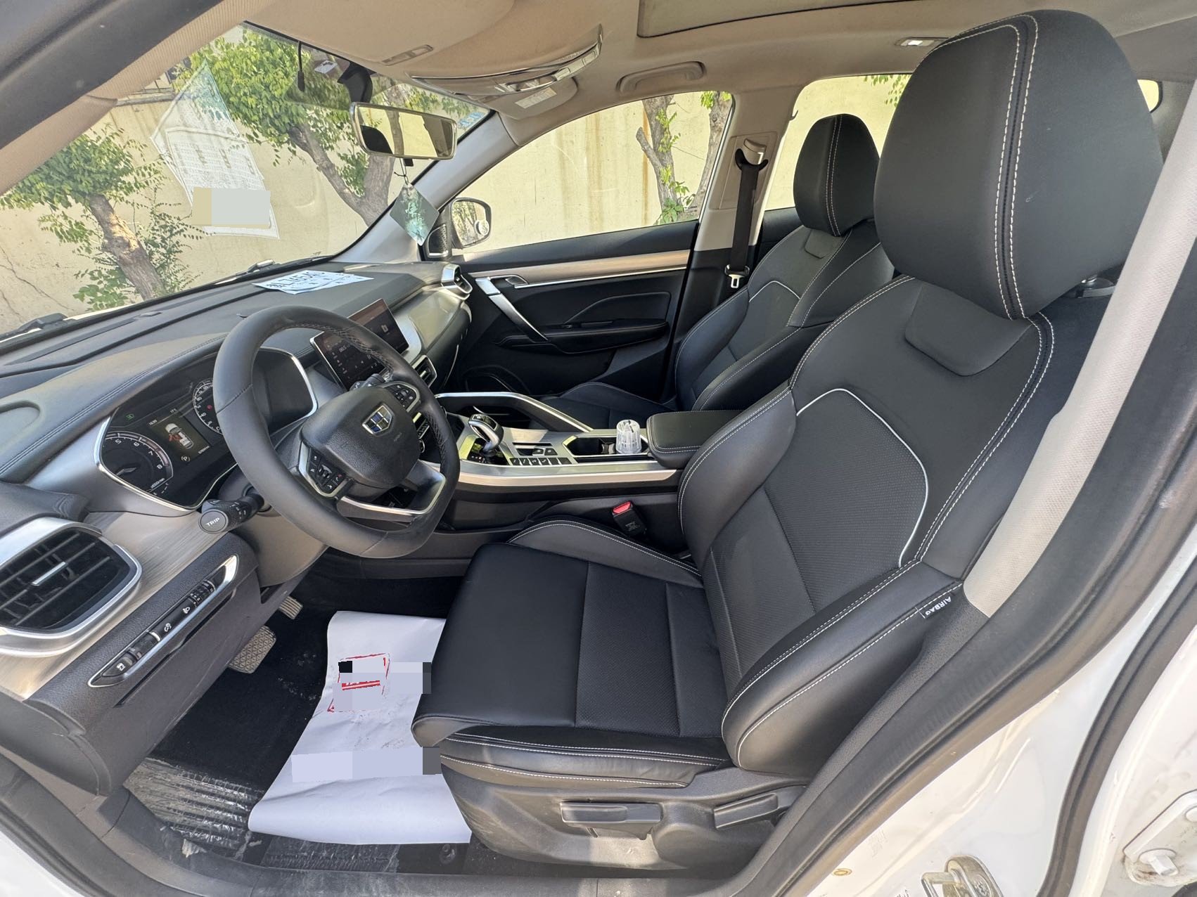 GEELY Coolray 2019 car image #8