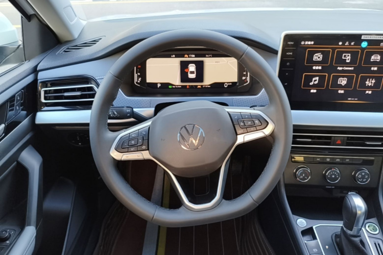 Volkswagen Lavida 2024 car image #15