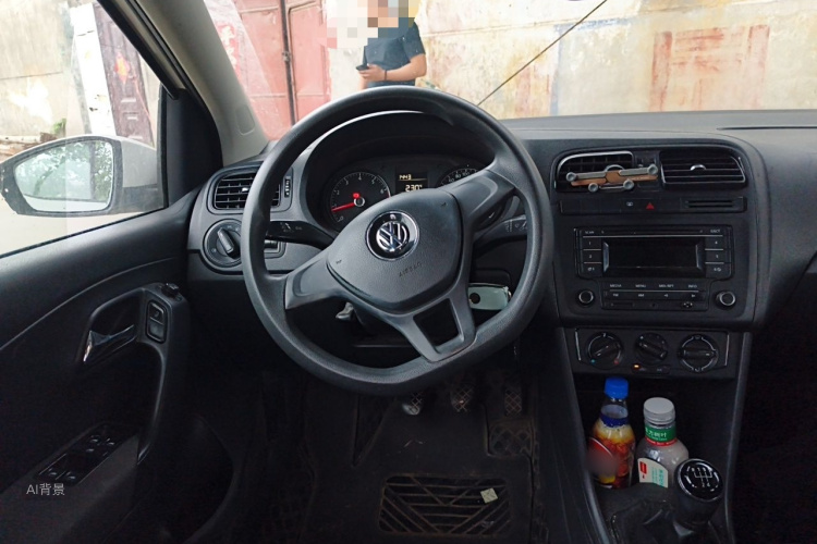 Volkswagen Polo 2015 #12 Volkswagen Polo 2015 car image #12