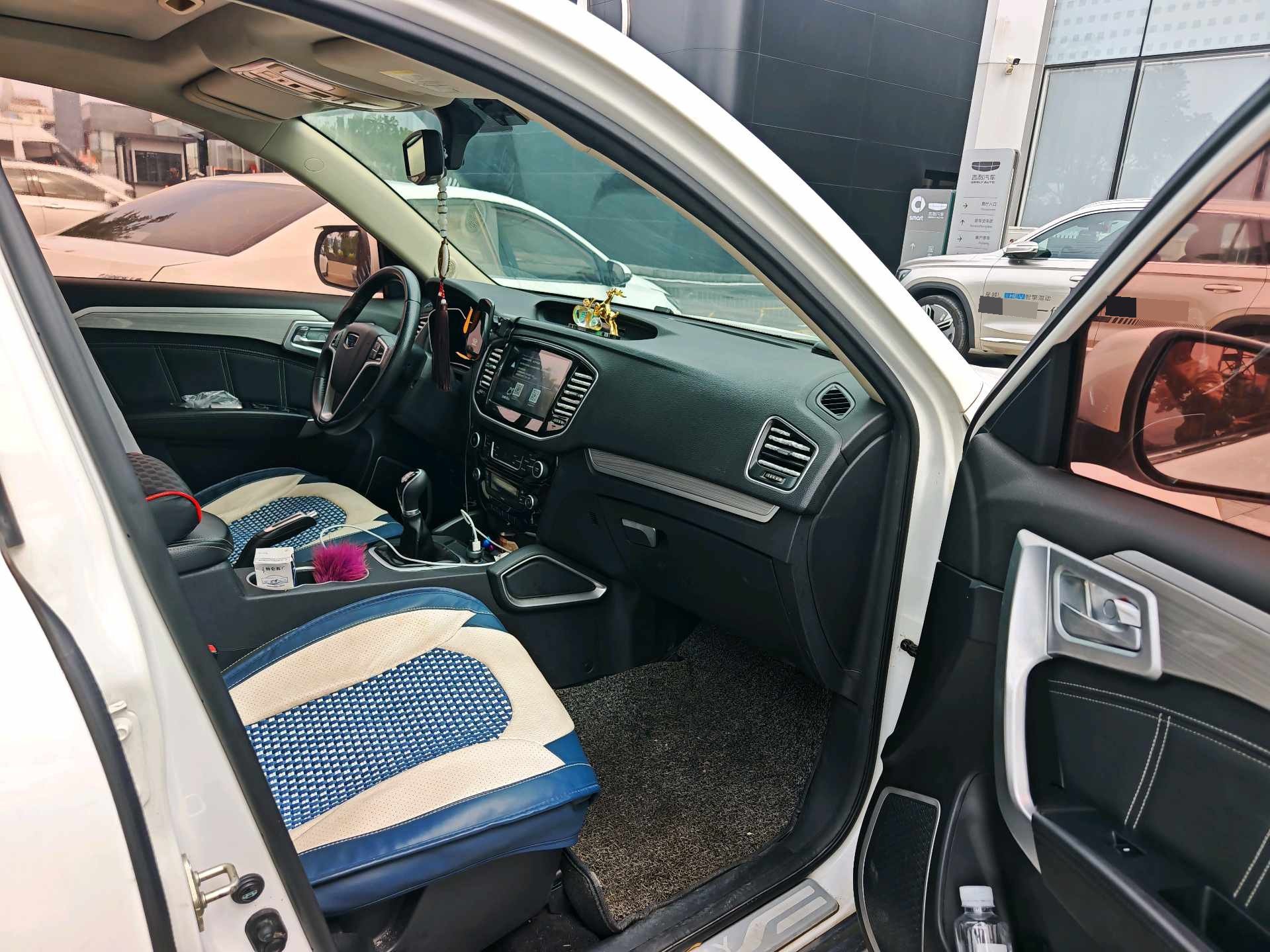 GEELY Vision X6 2018 صورة سيارة #5