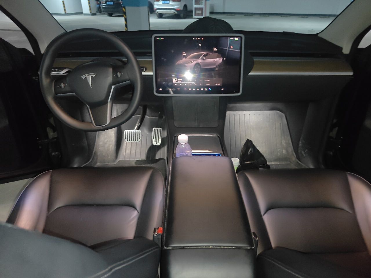 Tesla Model Y 2022 #9 Tesla Model Y 2022 immagine di auto #9