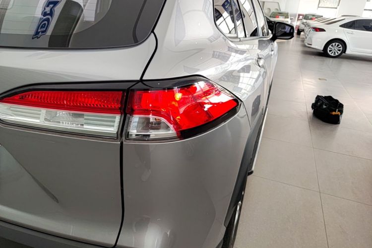 Toyota Corolla Cross 2024 car image #8