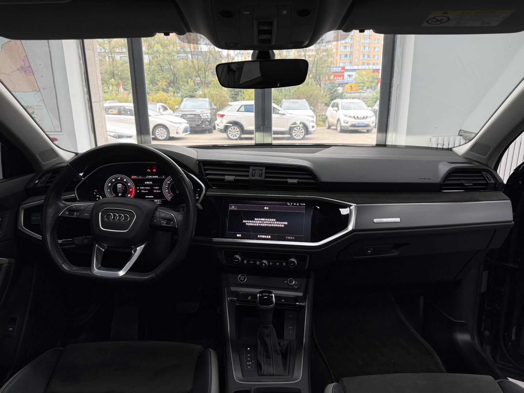 2022 car image #5