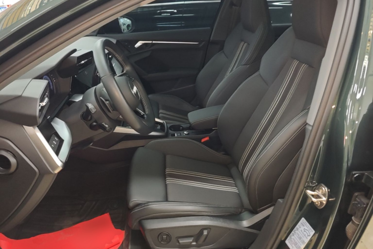 Audi A3 2024 car image #15
