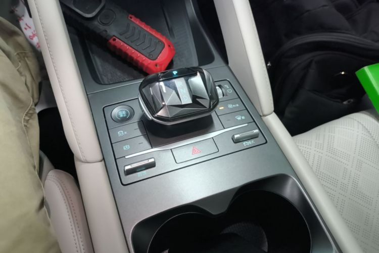 BYD YuanUP 2024 car image #14