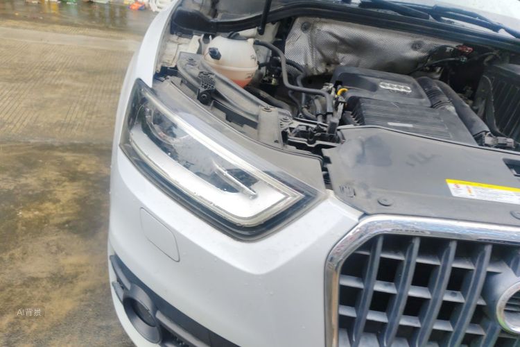 Audi Q3 2014 immagine di auto #8