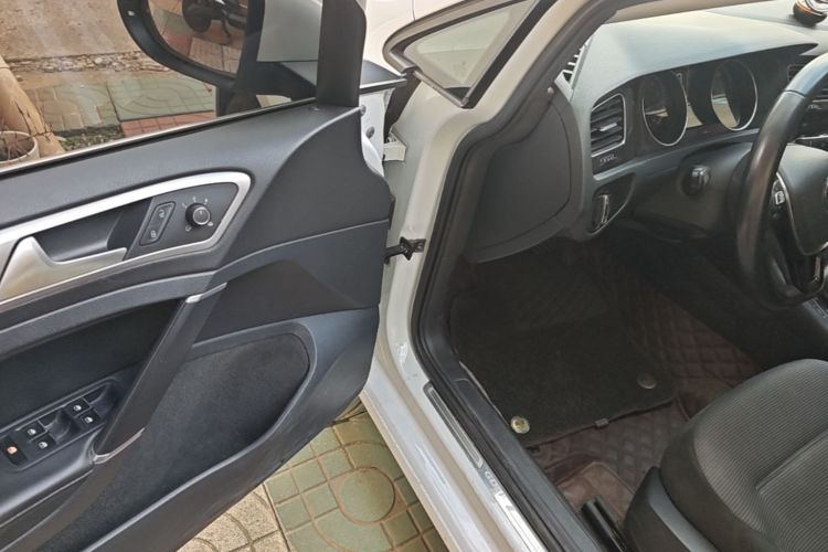 Volkswagen Golf 2020 #12 Volkswagen Golf 2020 صورة سيارة #12