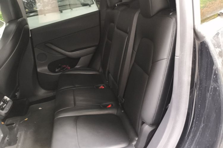 Tesla Model Y 2021 #10 Tesla Model Y 2021 car image #10