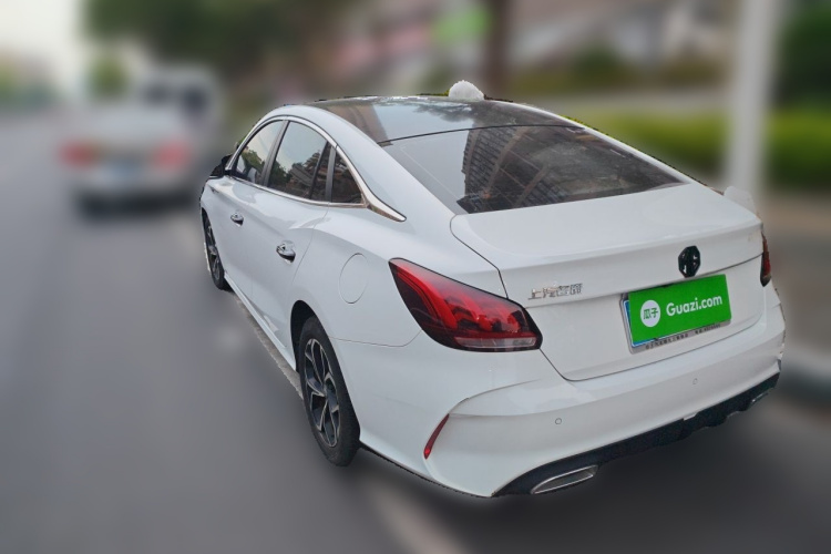MG 5 2021 car image #5