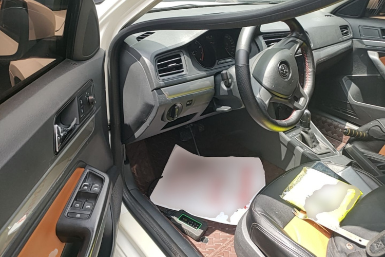 Volkswagen Lavida 2021 car image #15