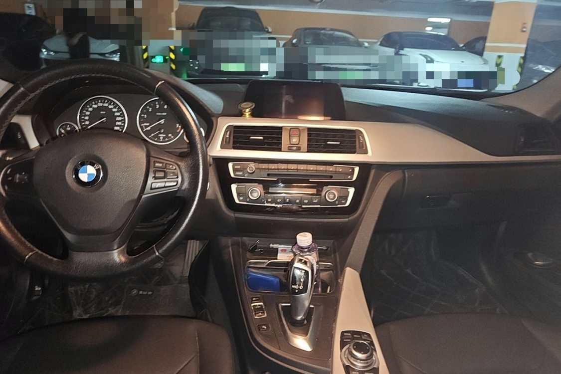 BMW 3 Series 2015 car image #23