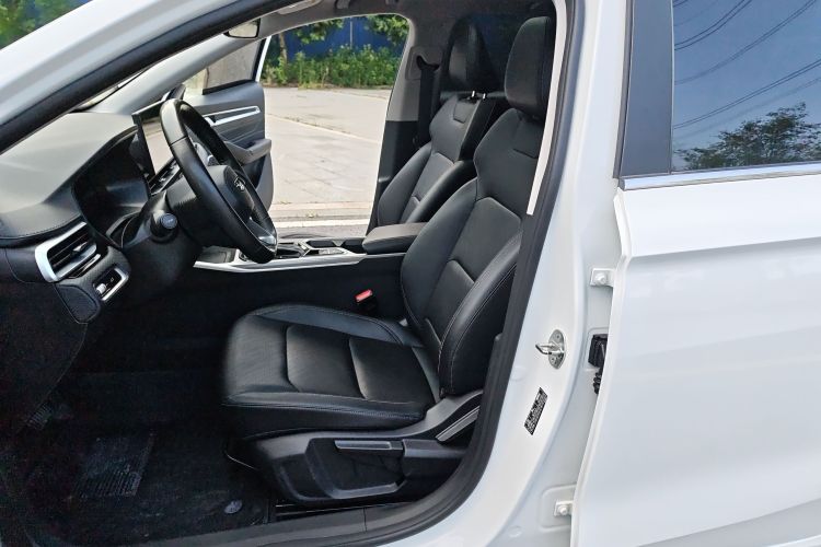 GEELY Emgrand 2024 #20 GEELY Emgrand 2024 car image #20