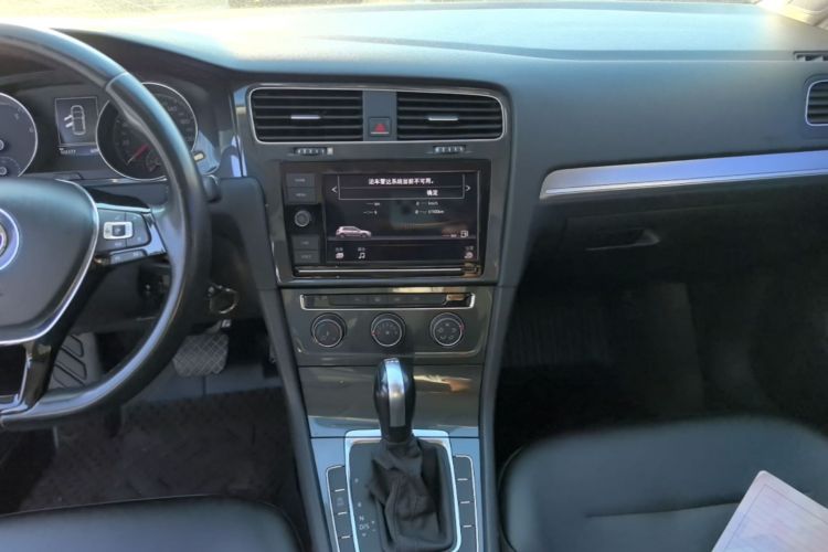 Volkswagen Golf 2019 #13 Volkswagen Golf 2019 car image #13