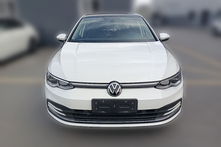 Volkswagen Golf 2021 car image #3