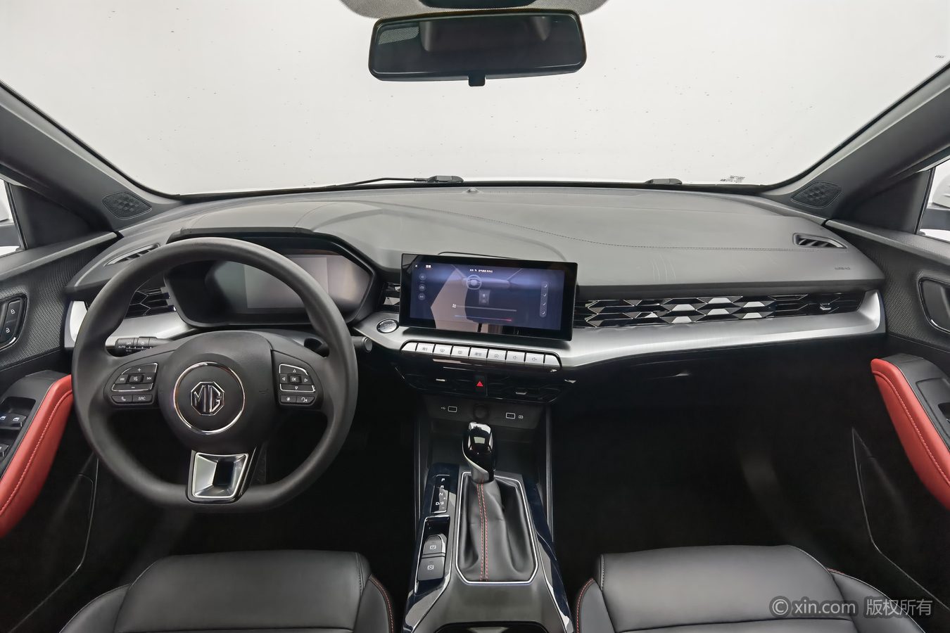 MG 5 2024 صورة سيارة #12