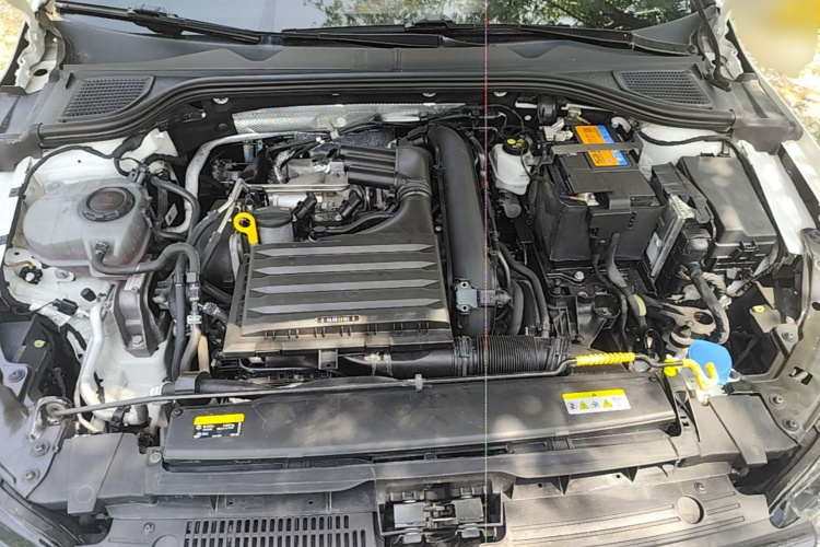 Volkswagen Golf 2022 изображение автомобиля #20