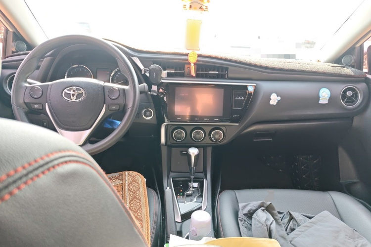 Toyota Corolla 2018 #7 Toyota Corolla 2018 car image #7