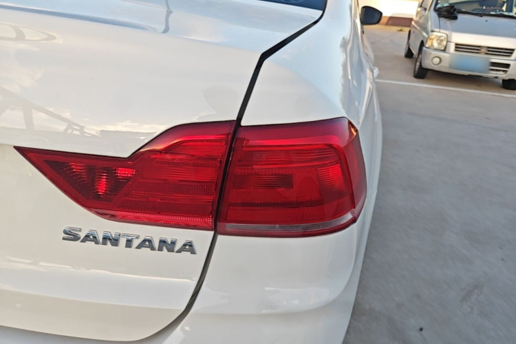 Volkswagen Santana 2022 car image #8
