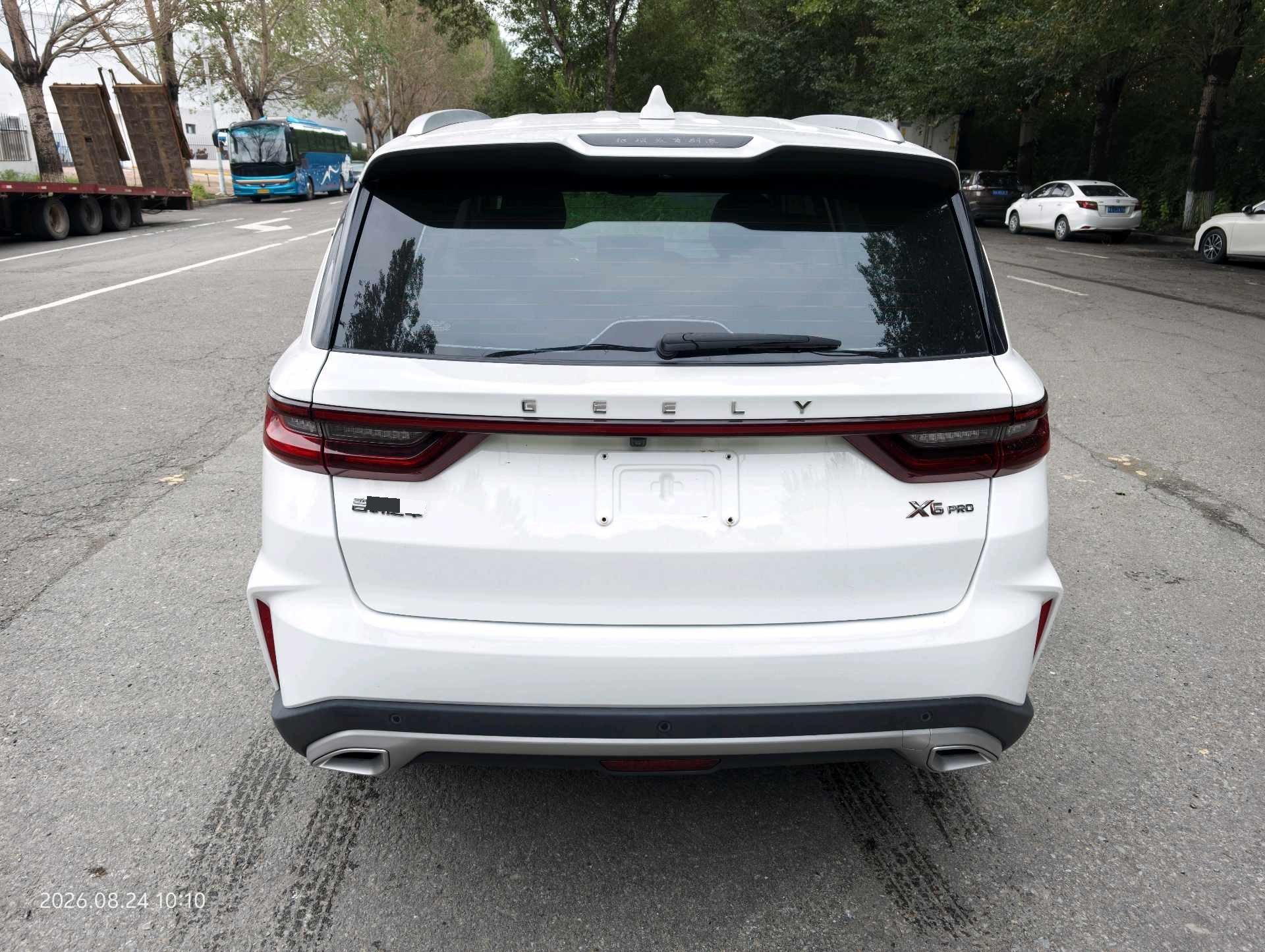 GEELY Vision X6 2022 car image #5