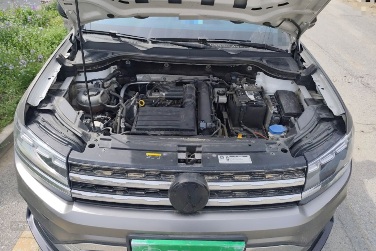 Volkswagen Tharu 2020 car image #22