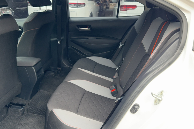 Toyota Corolla 2022 immagine di auto #10