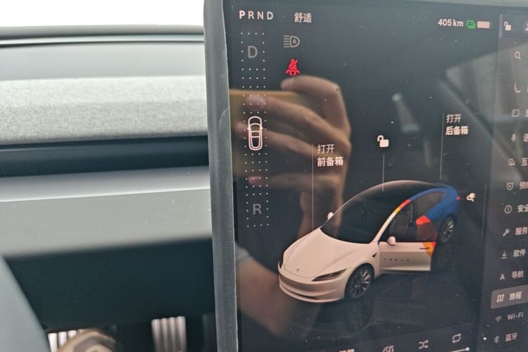 Tesla Model 3 2024 #14 Tesla Model 3 2024 car image #14