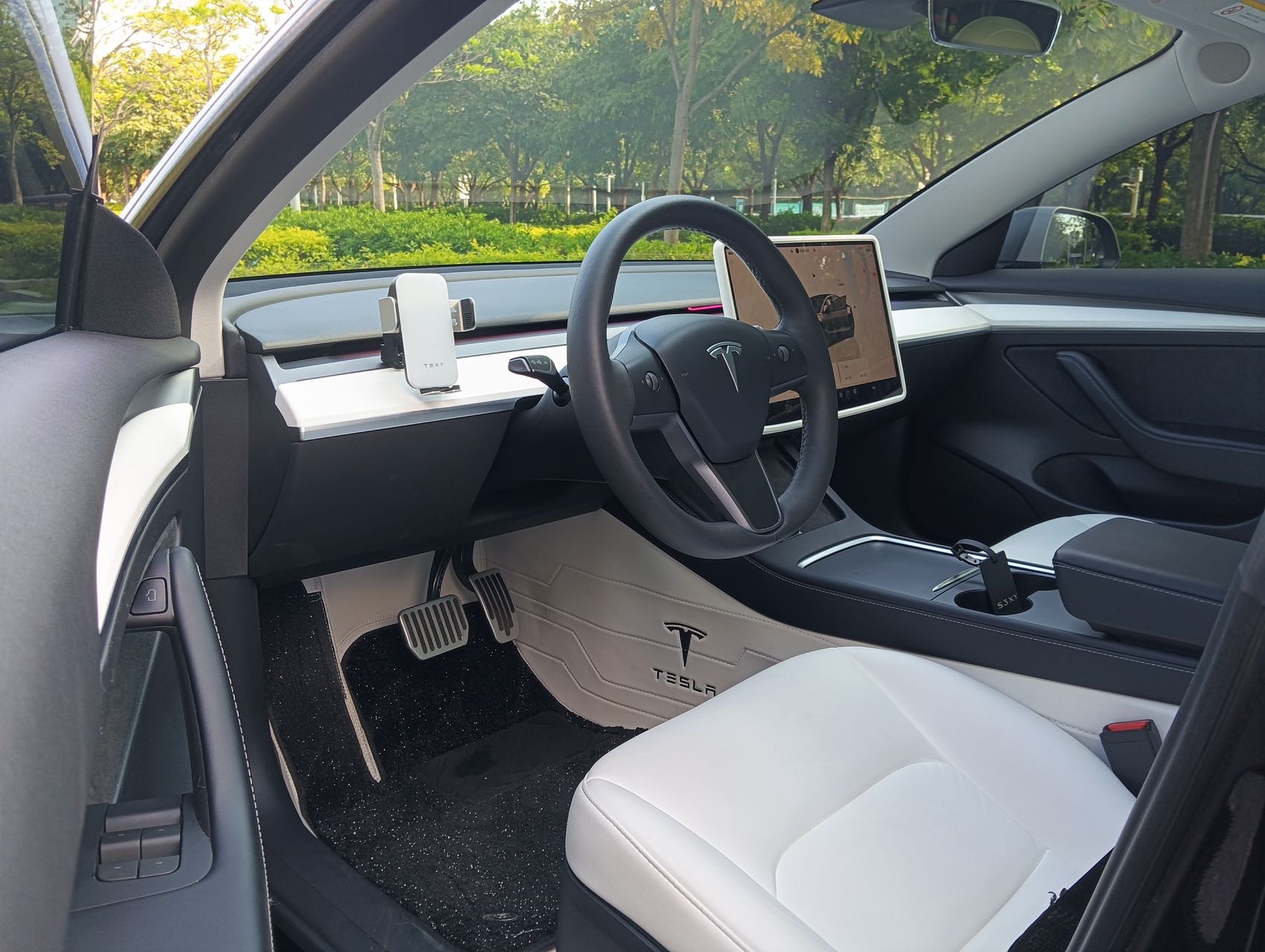 Tesla Model 3 2023 #14 Tesla Model 3 2023 car image #14