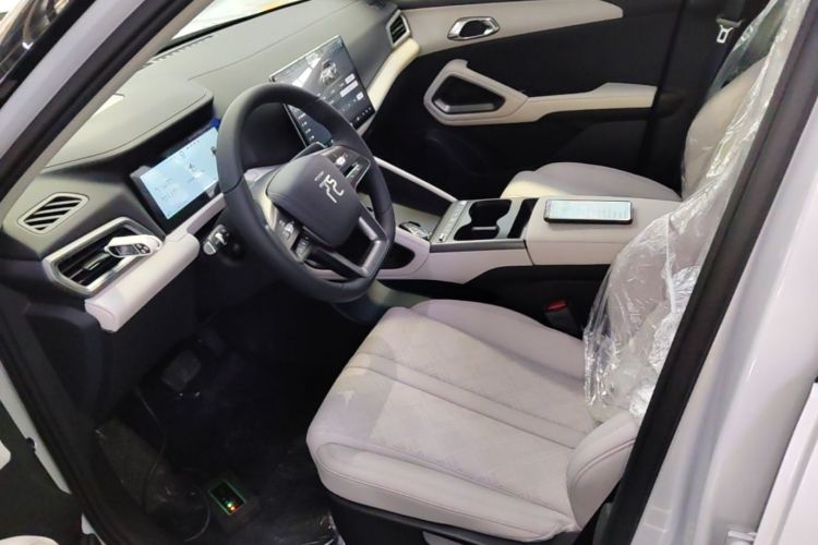 BYD YuanUP 2026 #15 BYD YuanUP 2026 car image #15