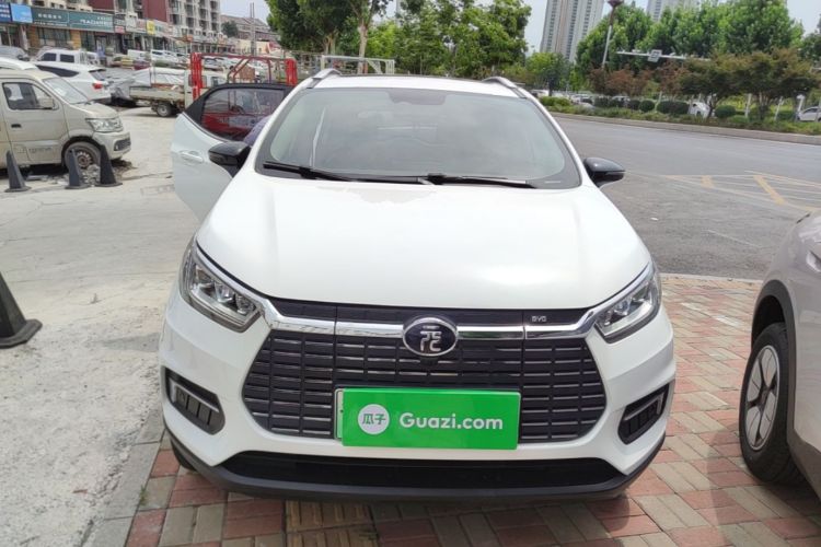 BYD Yuan New Energy 2020 car image #3