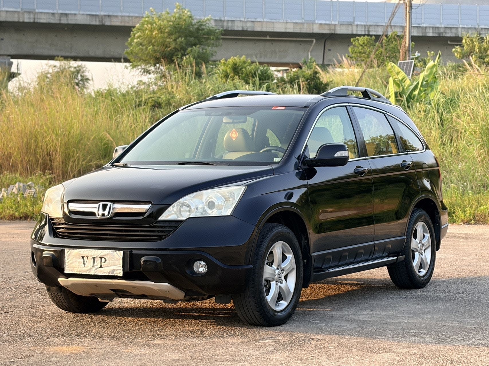 2010 car image 