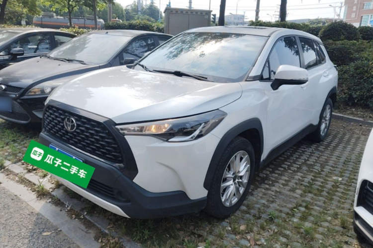 Toyota Corolla Cross 2022 #2 Toyota Corolla Cross 2022 изображение автомобиля #2