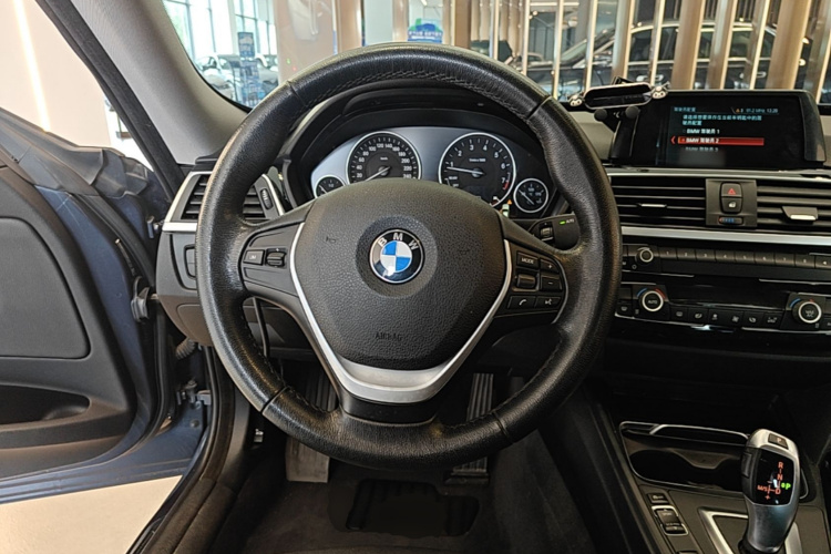 BMW 3 Series GT 2019 #11 BMW 3 Series GT 2019 car image #11