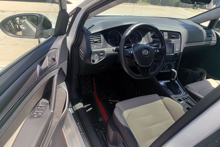 Volkswagen Golf 2017 #16 Volkswagen Golf 2017 car image #16