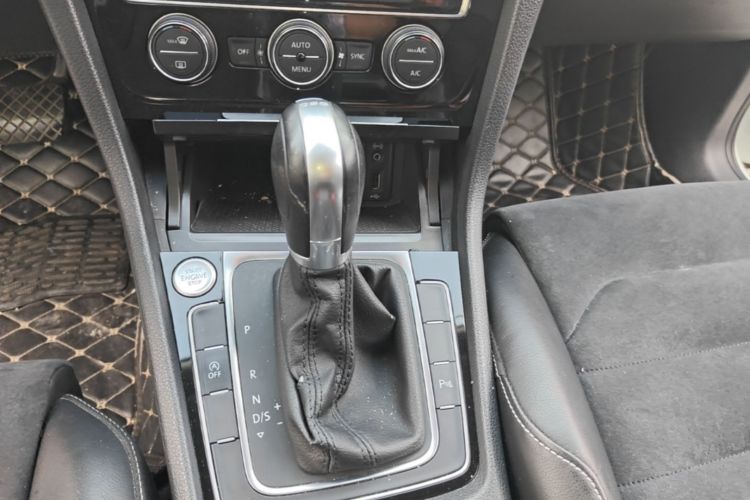 Volkswagen Golf 2015 #14 Volkswagen Golf 2015 car image #14