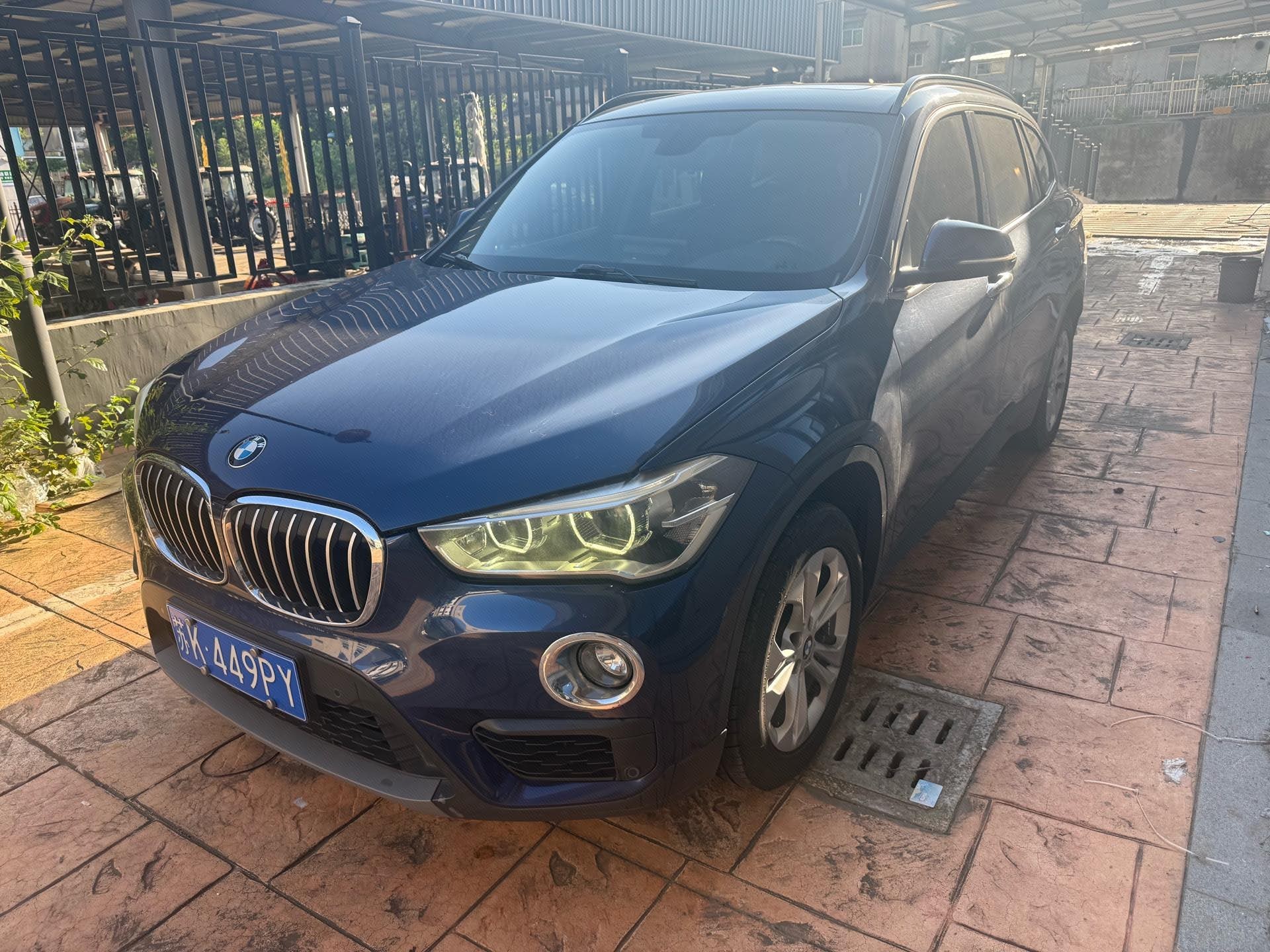 2016 2016 car image
