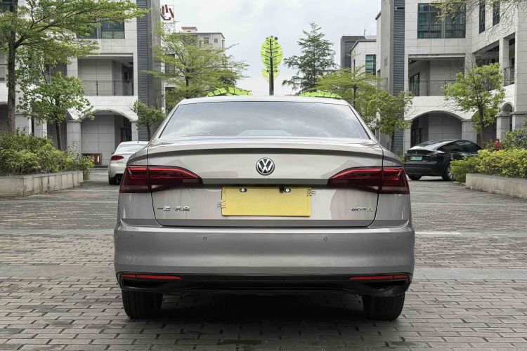 Volkswagen Bora 2019 car image #6