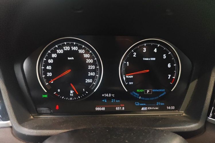 BMW X1 New Energy 2020 car image #12