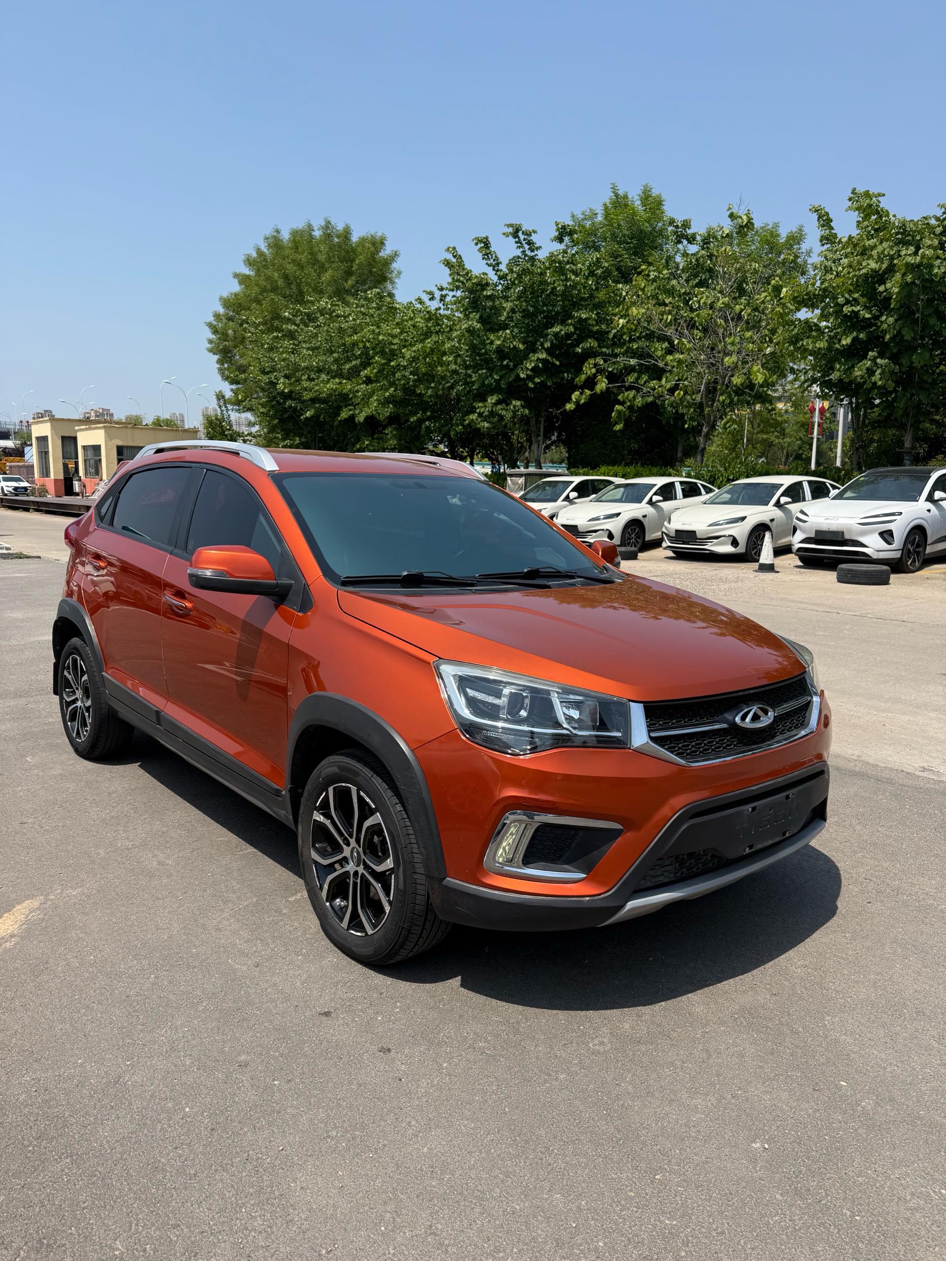 Chery Tiggo 3x 2018 car image #2