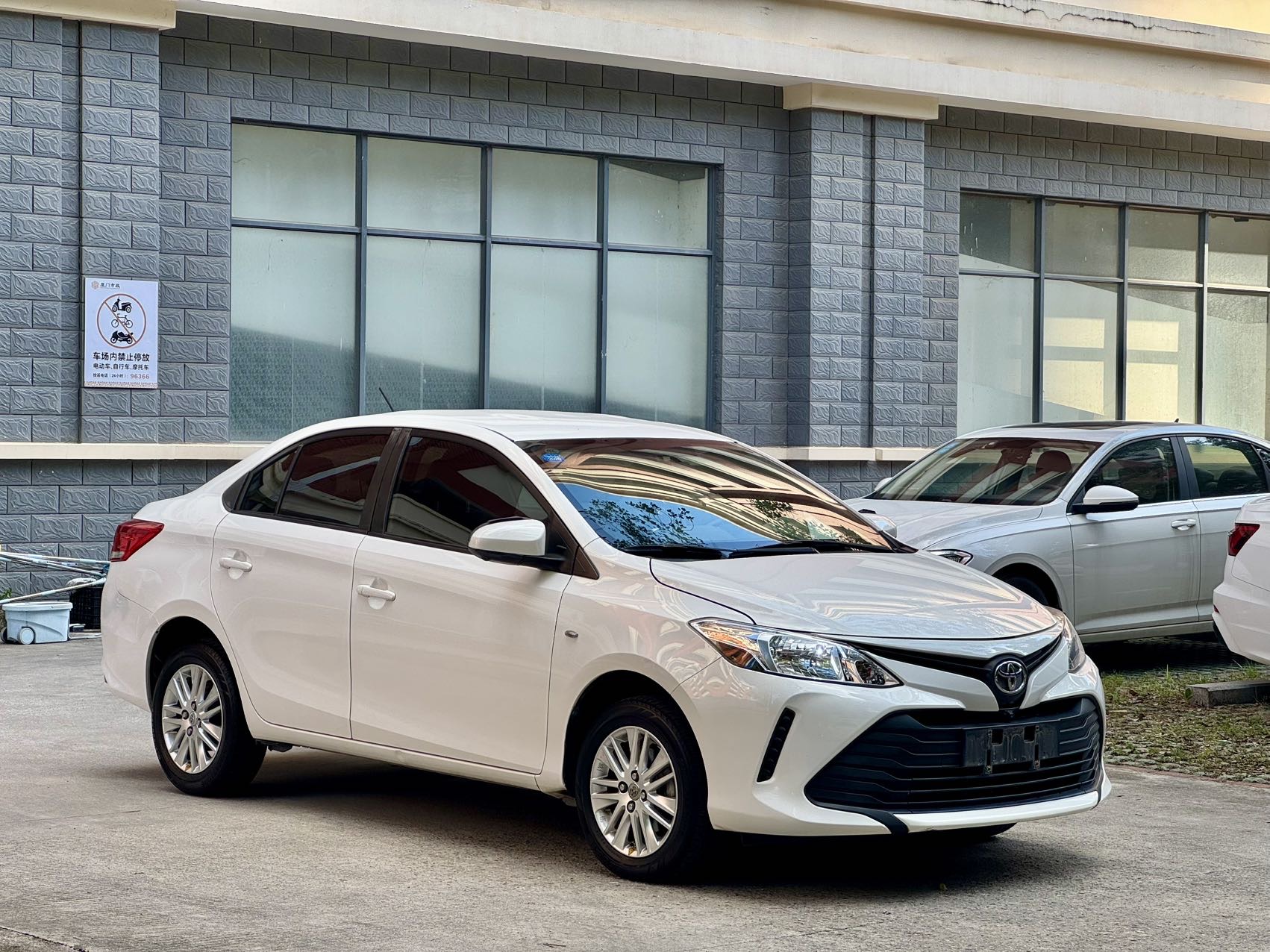 Toyota Vios 2019 #3 Toyota Vios 2019 car image #3