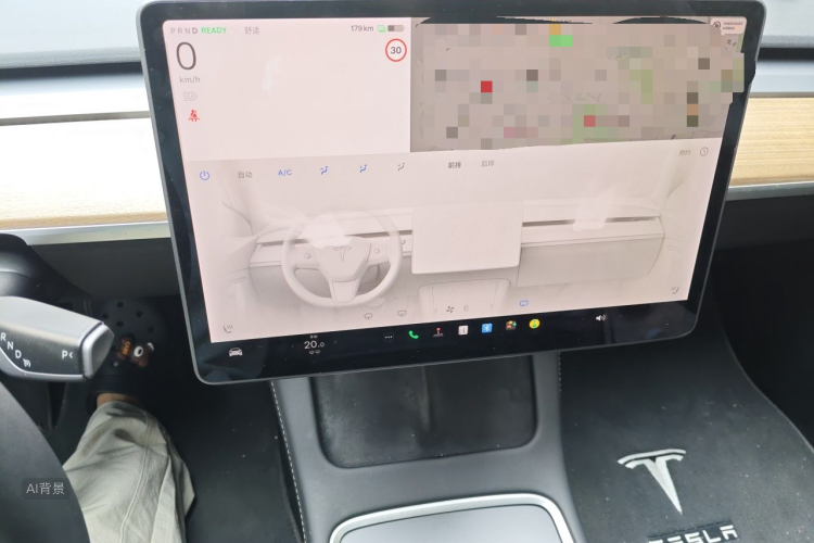 Tesla Model 3 2021 car image #15