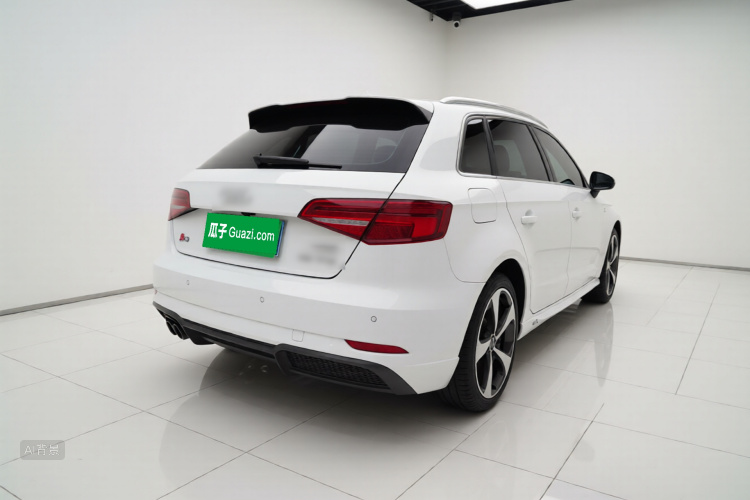 Audi A3 2019 immagine di auto #7