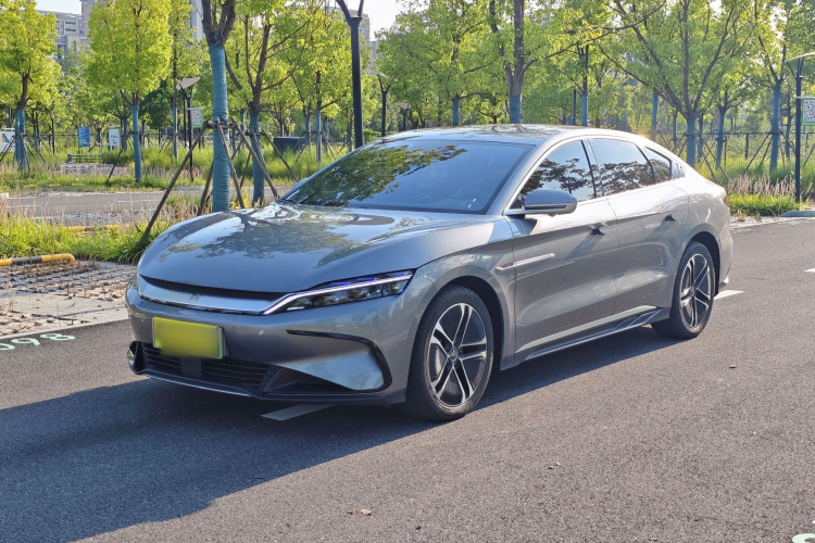BYD Han 2023 car image #2