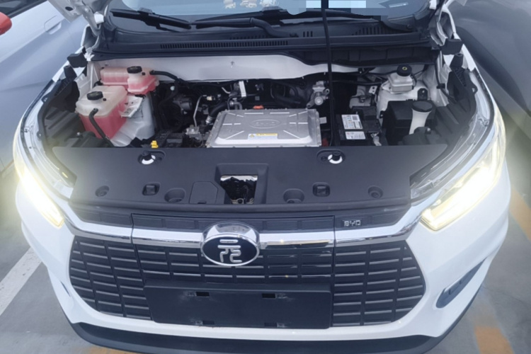 BYD Yuan New Energy 2021 car image #20