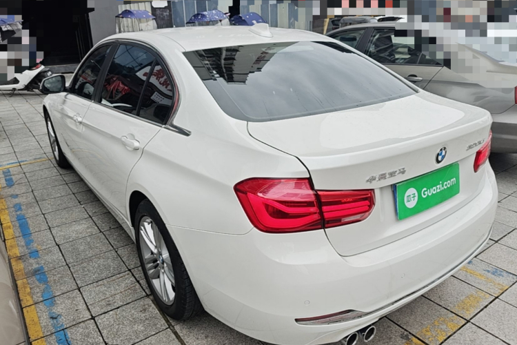 BMW 3 Series 2017 صورة سيارة #5