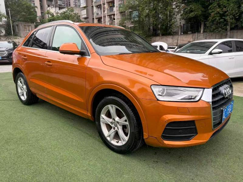 Audi Q3 2017 car image #3