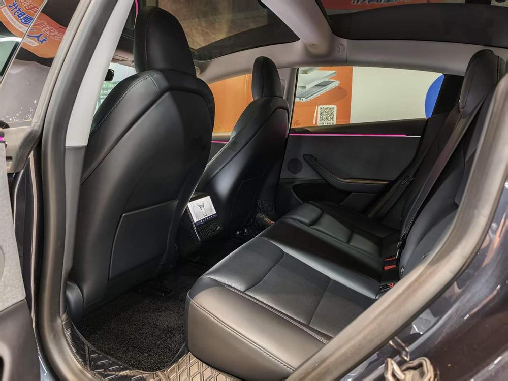 Tesla Model 3 2025 car image #13