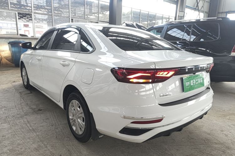GEELY Emgrand 2026 #5 GEELY Emgrand 2026 image de voiture #5