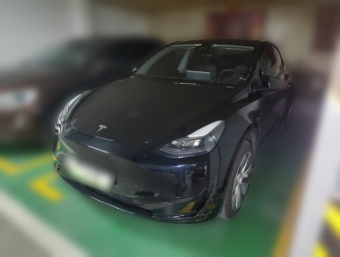 Tesla Model Y 2022 Tesla Model Y 2022 car image