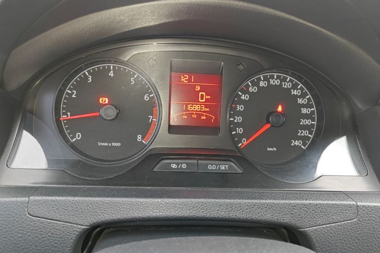 Volkswagen Santana 2015 #16 Volkswagen Santana 2015 صورة سيارة #16