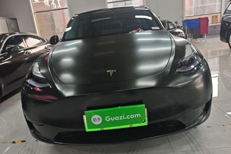 Tesla Model Y 2024 #3 Tesla Model Y 2024 car image #3